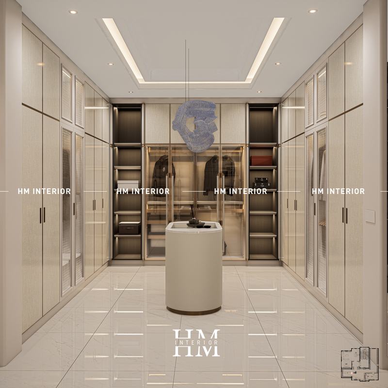 Signature Walk-In Closet — Design 19