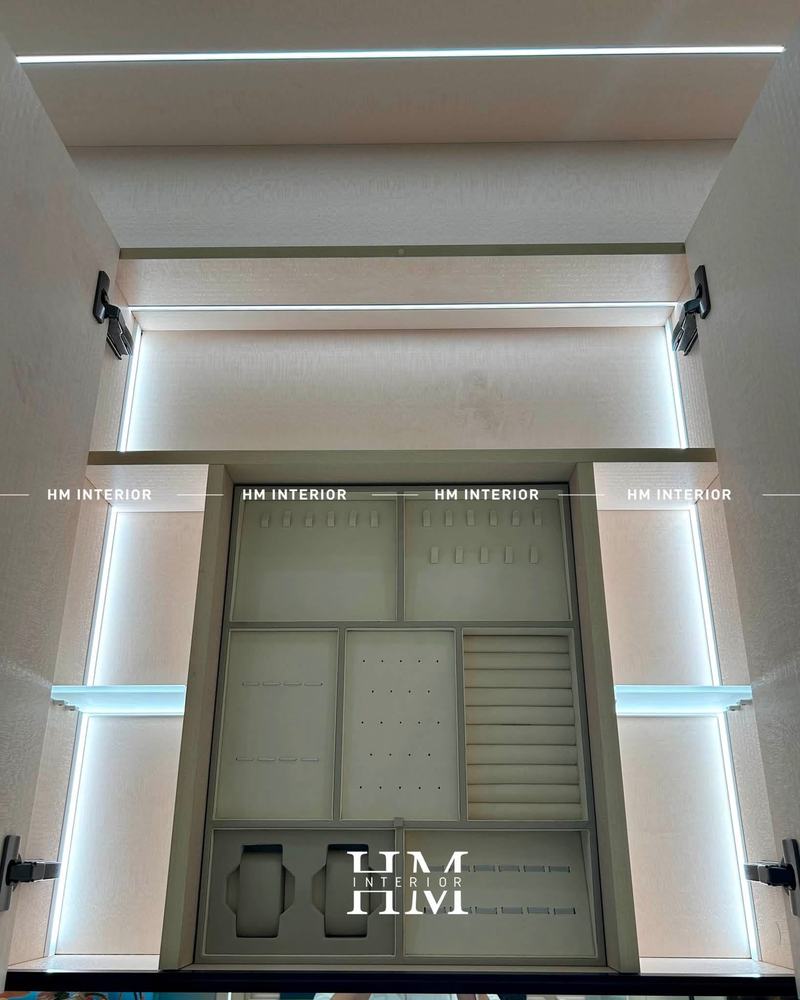 Showroom Fitout — Closet Detail